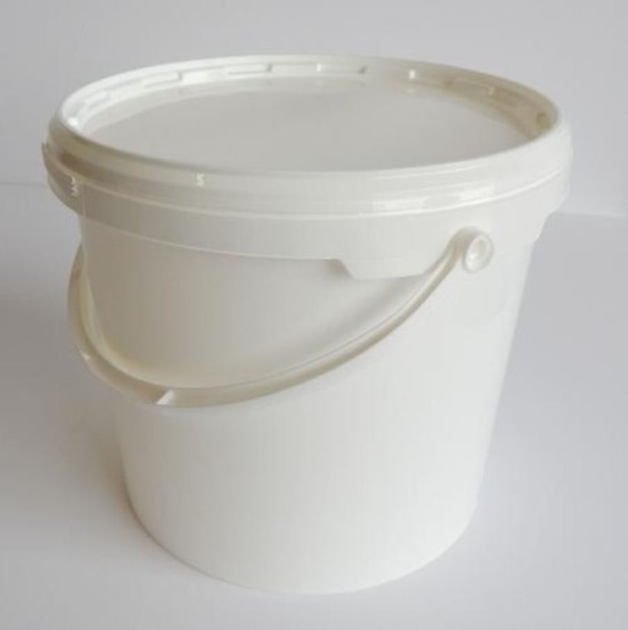 Nhựa PP không tan trong dung môi và chịu được nhiệt nên thường được sử dụng để sản xuất bao bì, vỏ hộp...